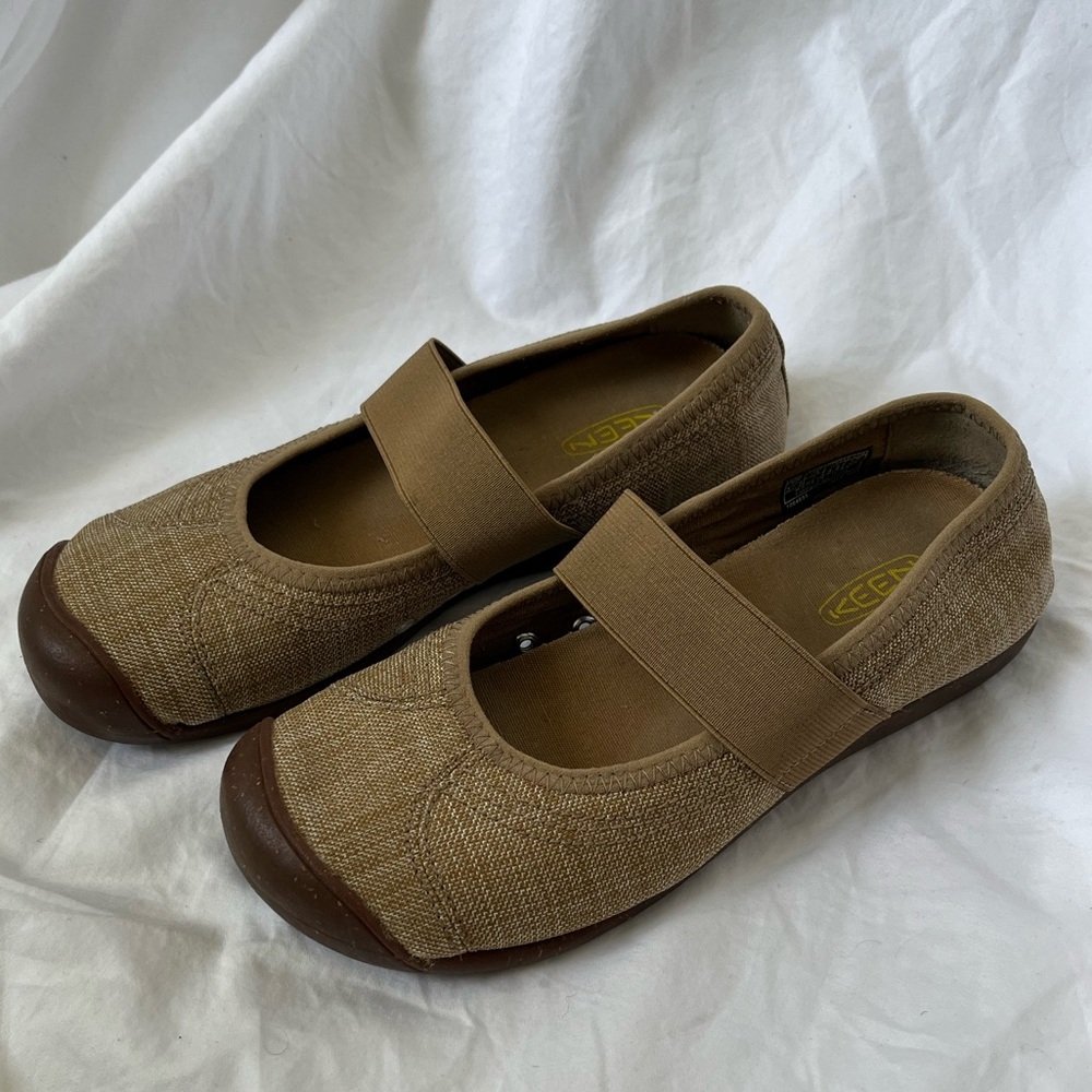 Keen Tan Mary Jane Slip-On Flats, Comfortable, Size 7, Excellent Condition - Picture 2 of 5